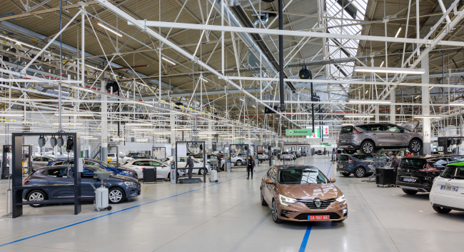 Fabrika Çıkışlı İkinci El uygulaması hali hazırda Fransa'da Renault tarafından uygulanıyor.